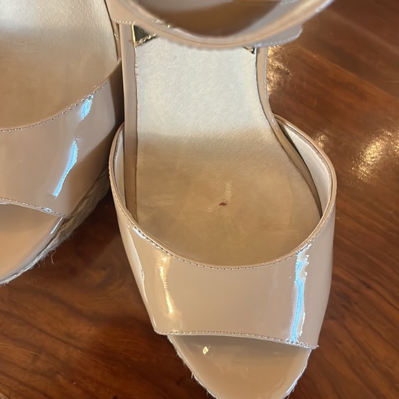 Michael Kors Gabriela Nude Patent Woven Wedge Sandal - Picture 8 of 10